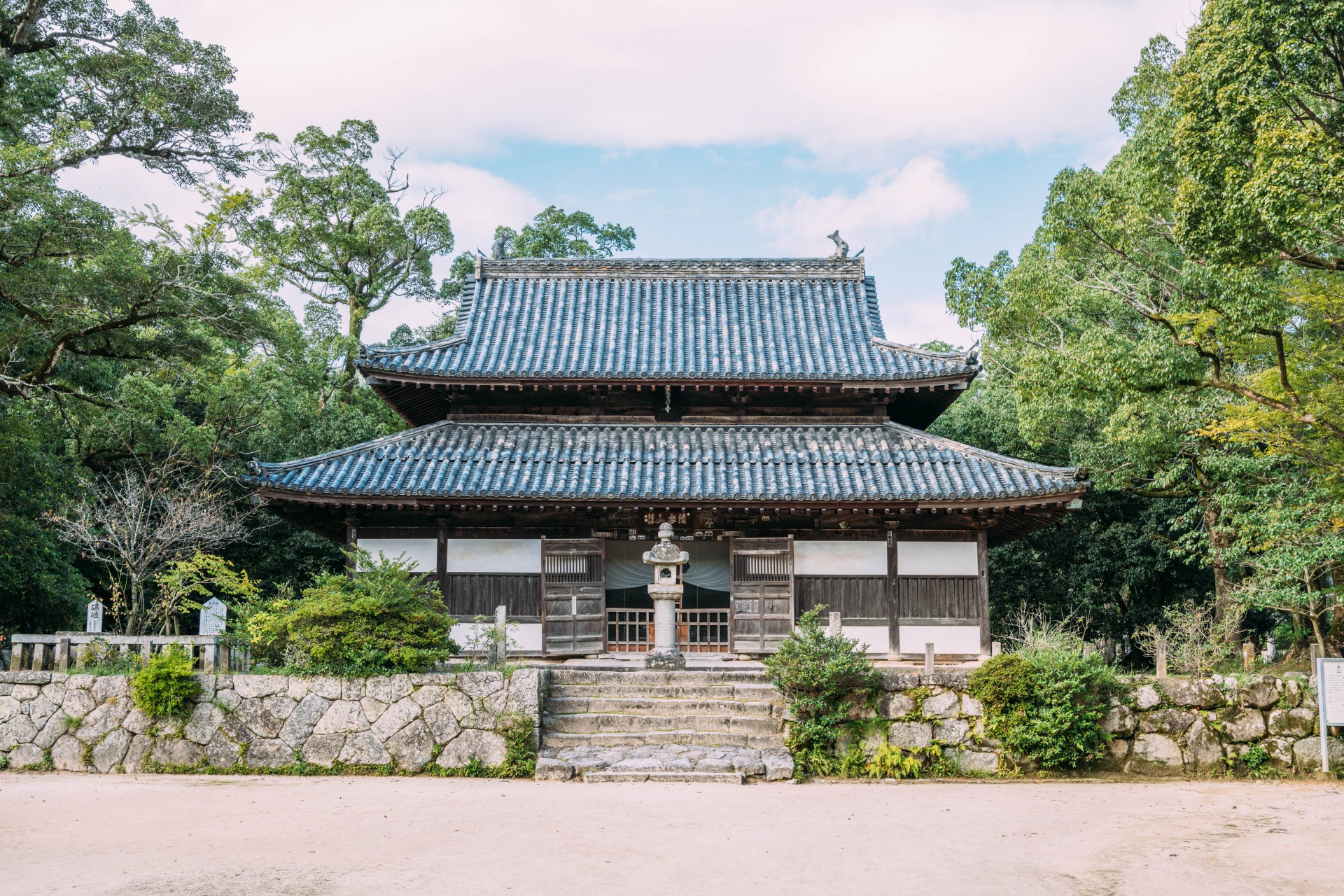 観世音寺