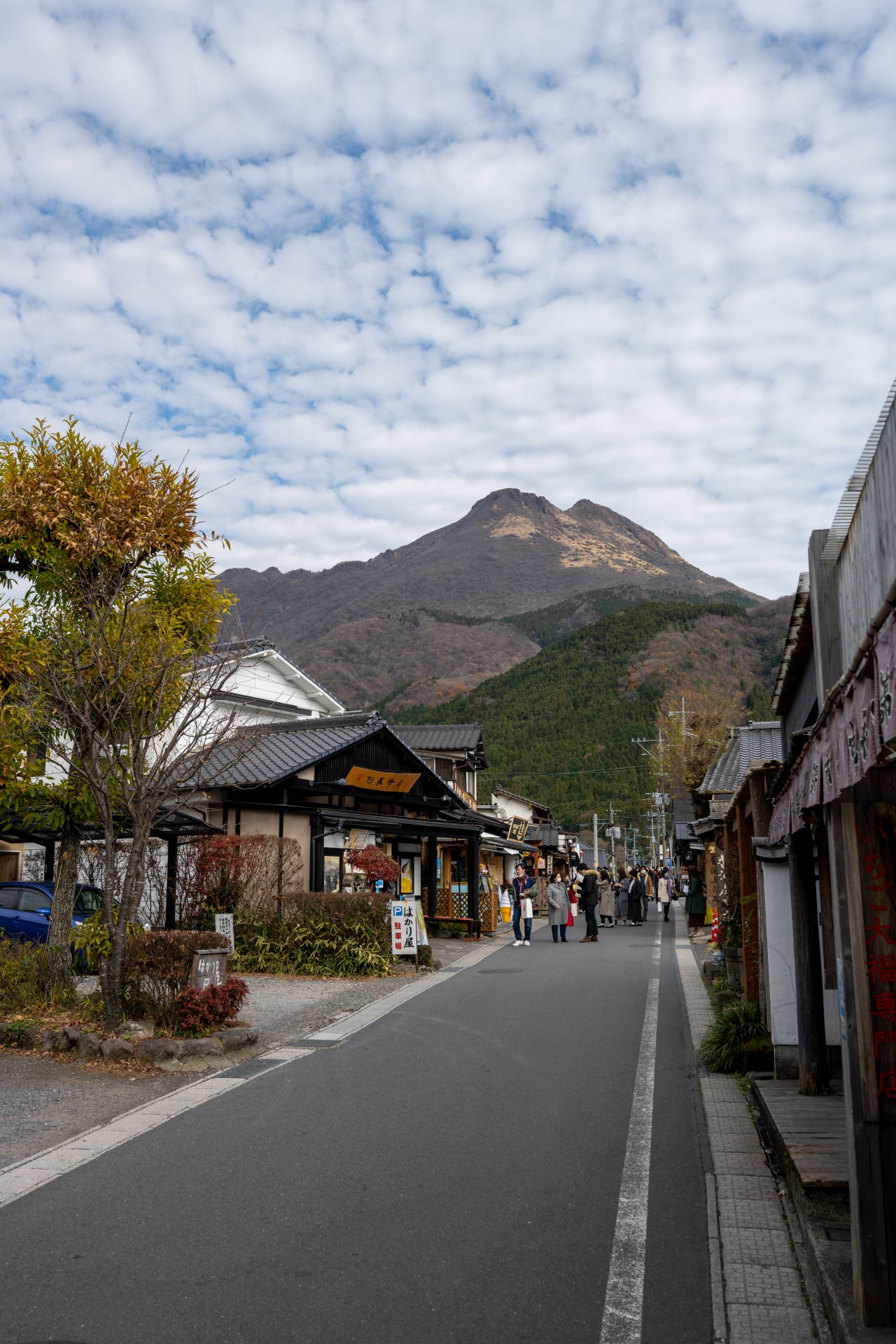 湯の坪街道