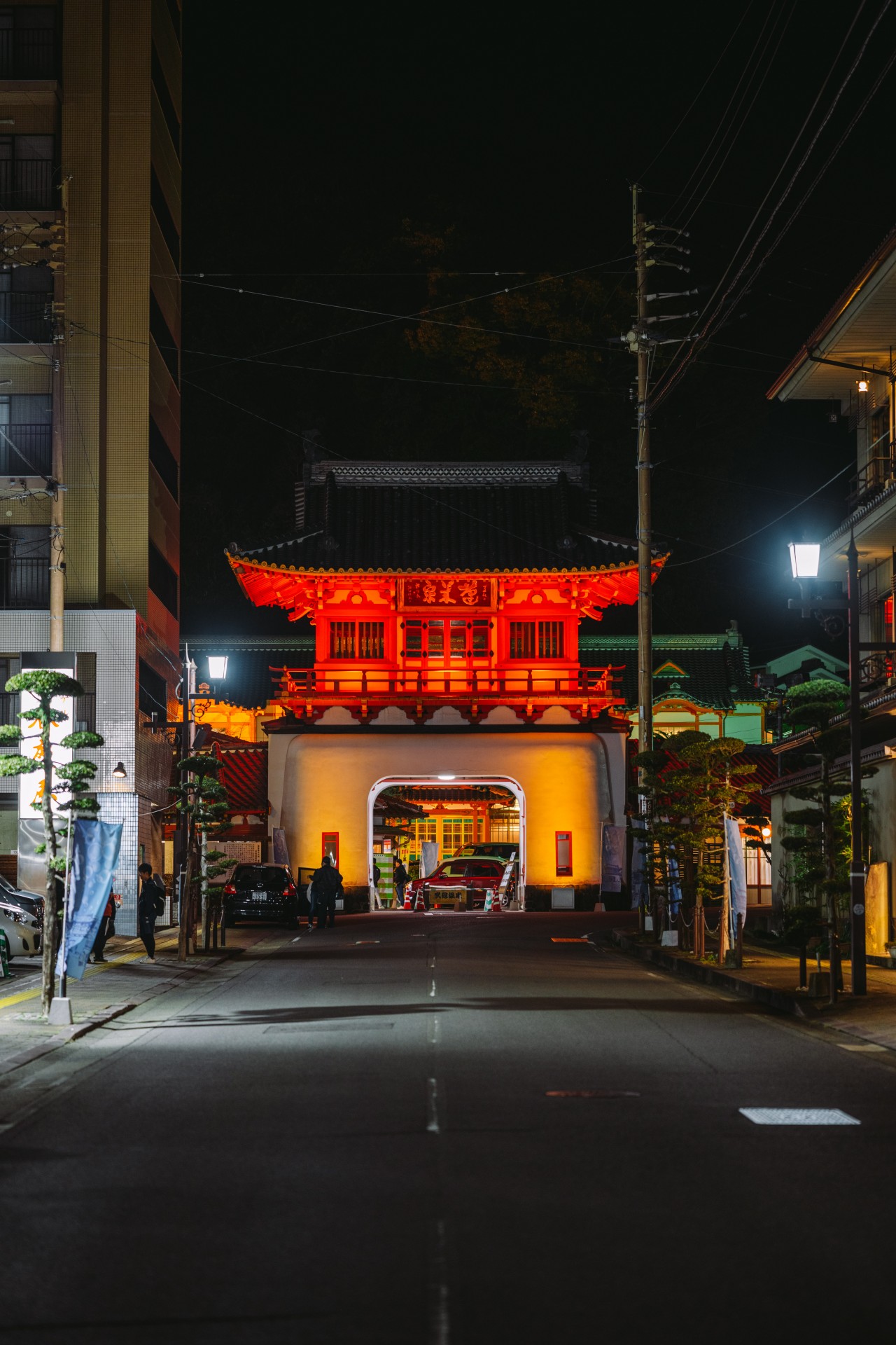 武雄温泉楼門