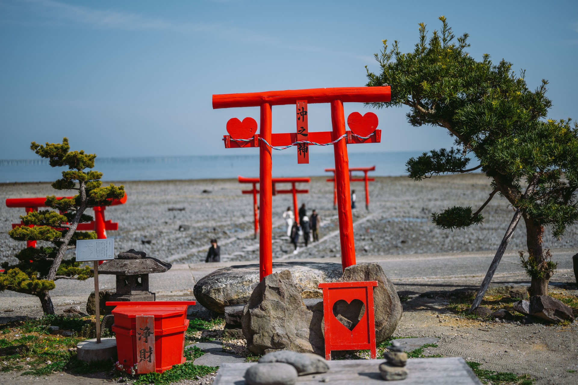 大魚神社の海中鳥居