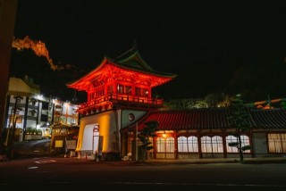 武雄温泉楼門